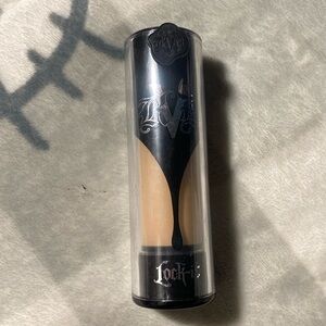 KVD foundation - Light 48 Neutral